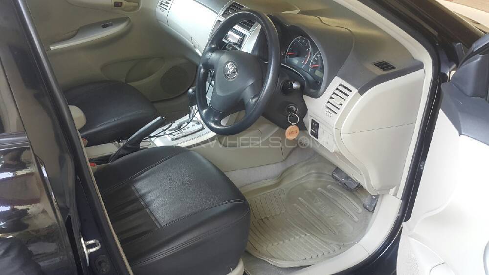 ٹویوٹا کرولا - 2012 crolla gli 1.6 auto black colour  ٹویوٹا کرولا - 2012 crolla gli 1.6 auto black colour  Image-6