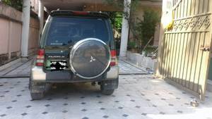 مٹسوبیشی پجیرو - 2006