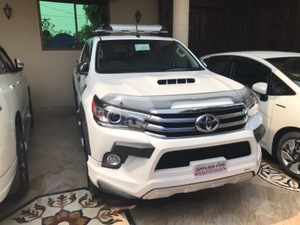Toyota Hilux - 2017