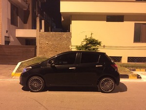 Toyota Vitz - 2013