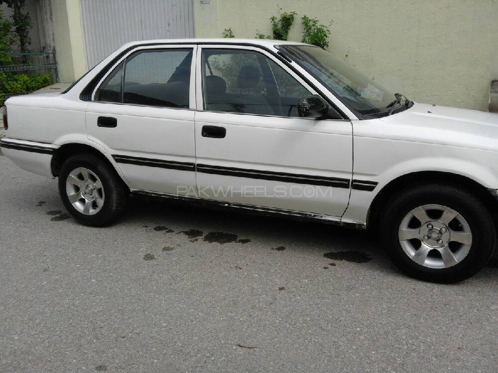 Toyota Corolla - 1988  Toyota Corolla - 1988  Image-6
