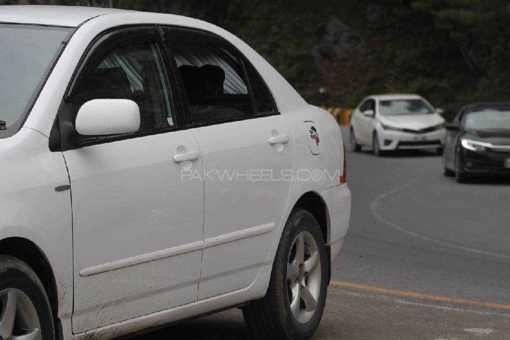 Toyota Corolla - 2002 x Toyota Corolla - 2002 x Image-6