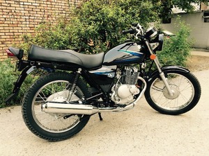 Suzuki GS 150 - 2017