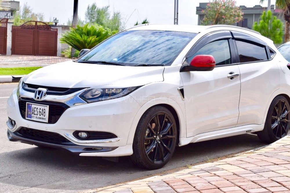 Honda vezel комплектация z