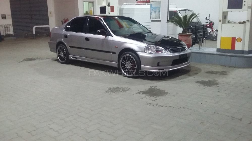 Honda Civic - 2000  Honda Civic - 2000  Image-3