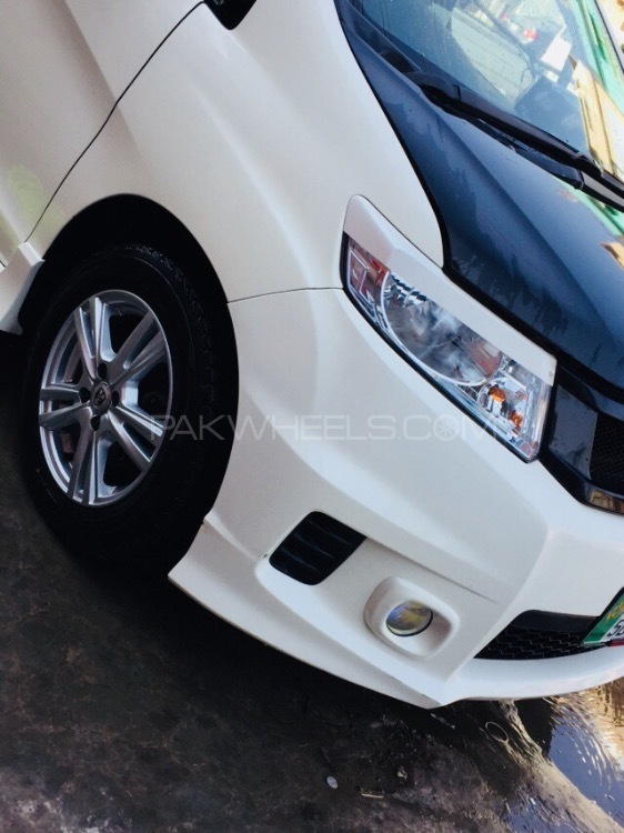Honda Freed - 2012  Honda Freed - 2012  Image-5