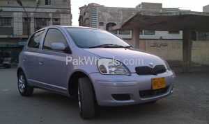 Toyota Vitz - 2004
