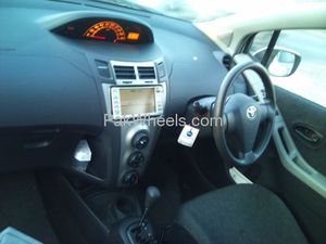 Toyota Vitz - 2008