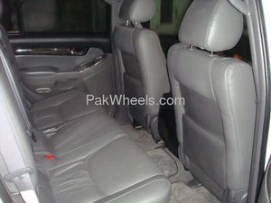 Toyota Land Cruiser - 2007