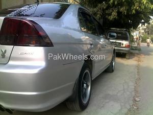 Honda Civic - 2003