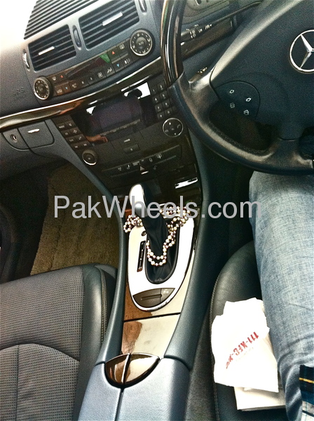 Mercedes Benz E Class - 2006 Kompressor Mercedes Benz E Class - 2006 Kompressor Image-5