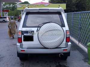 Toyota Land Cruiser - 2001