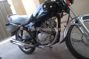 Suzuki GS 150 - 2012