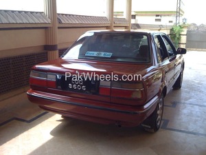 Toyota Corolla - 1987