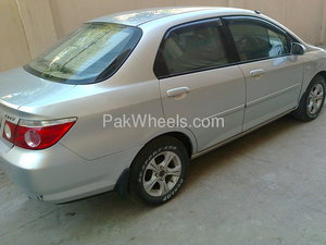 ہونڈا سٹی - 2008