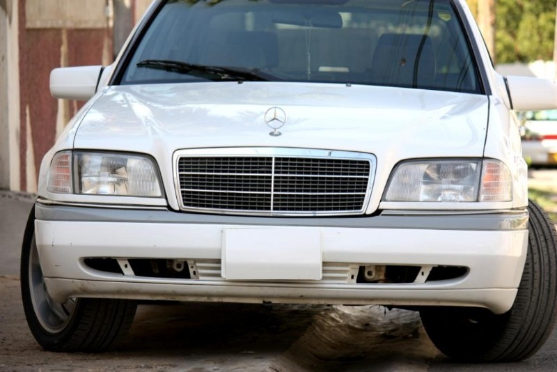 مرسڈیز بینز سی کلاس - 1994 C180 Lorinser Limited Edition مرسڈیز بینز سی کلاس - 1994 C180 Lorinser Limited Edition Image-2