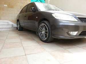 Honda Civic - 2004