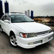 Toyota Corolla - 1998