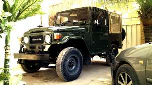 Toyota Land Cruiser - 1983