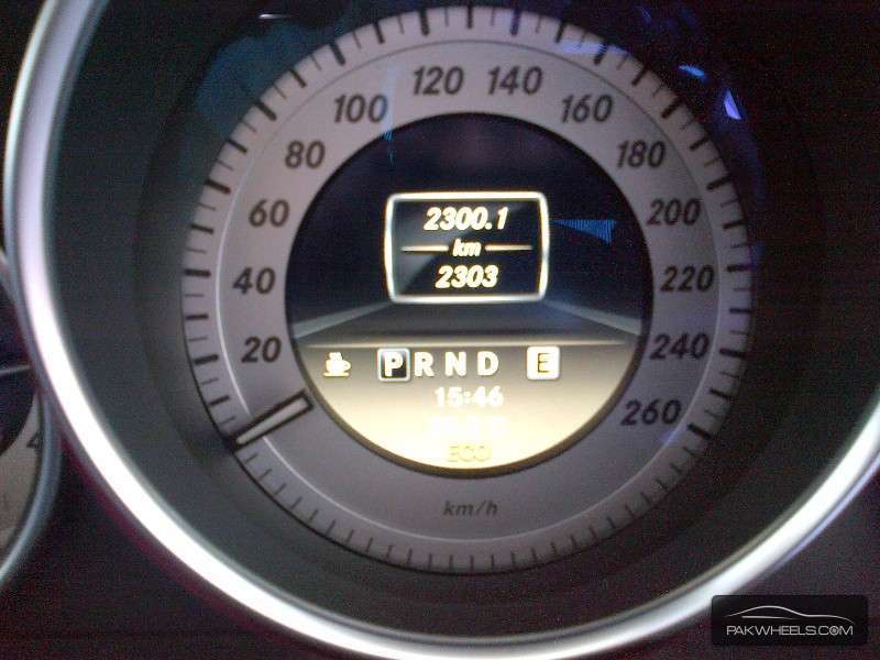 Mercedes Benz C Class - 2012  Mercedes Benz C Class - 2012  Image-9