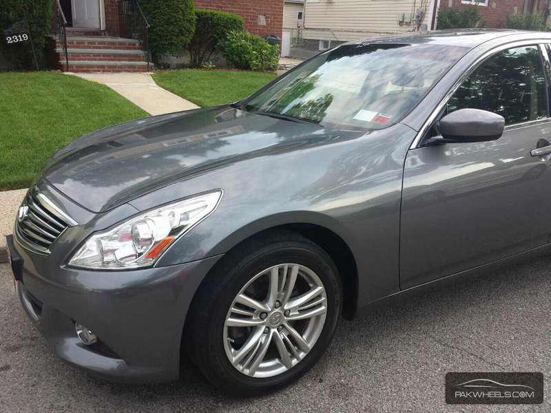 Nissan Infinity - 2012  Nissan Infinity - 2012  Image-3