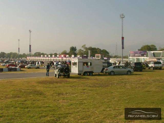 دیگر دیگر - 2014 Carvan دیگر دیگر - 2014 Carvan Image-2