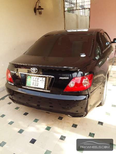 Toyota Mark X - 2005  Toyota Mark X - 2005  Image-4