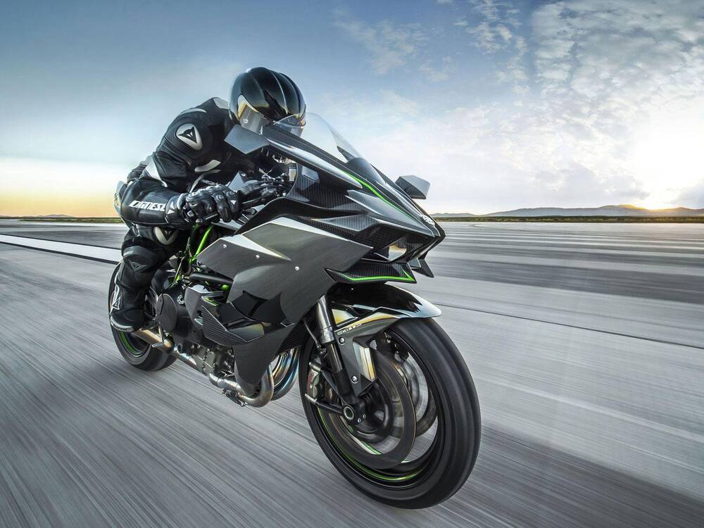 Kawasaki ninja h2r price