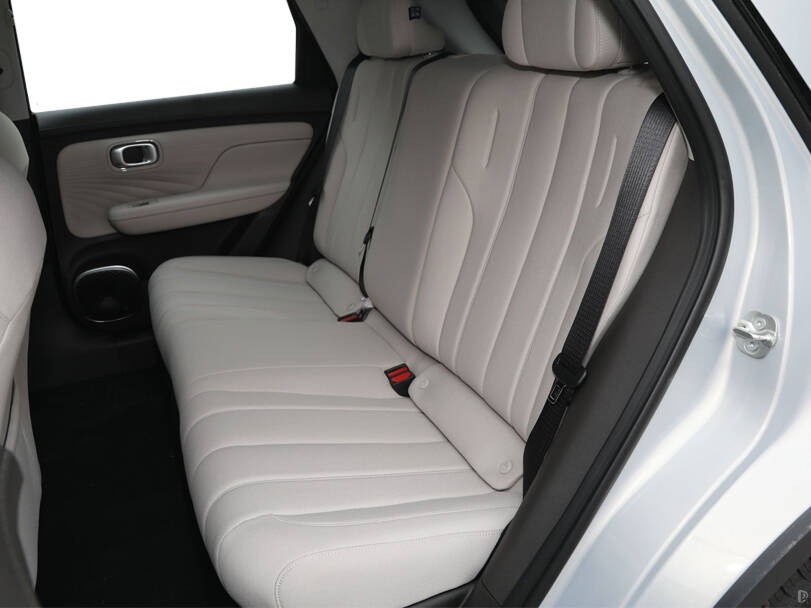 GUGO AION UT 2025 Exterior Rear Seats