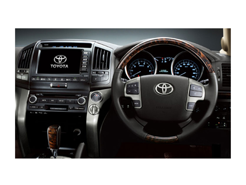 Toyota Land Cruiser 200 Series (LC 200) Interior 