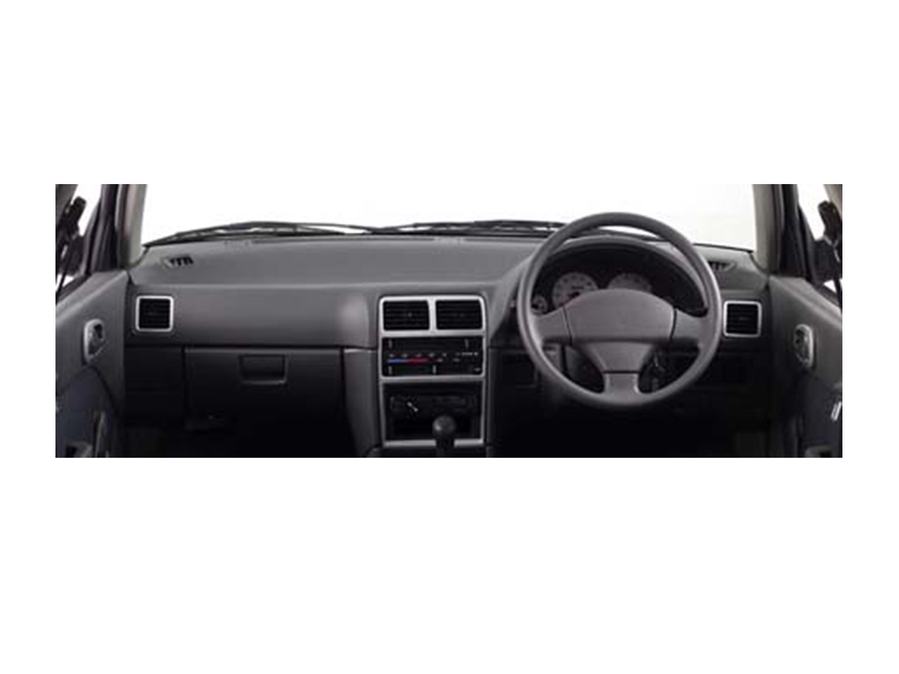 Suzuki Cultus Interior Dashboard