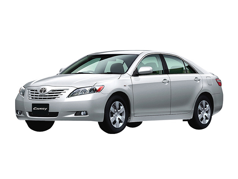 Toyota Camry Up-Spec Automatic 2.4 User Review