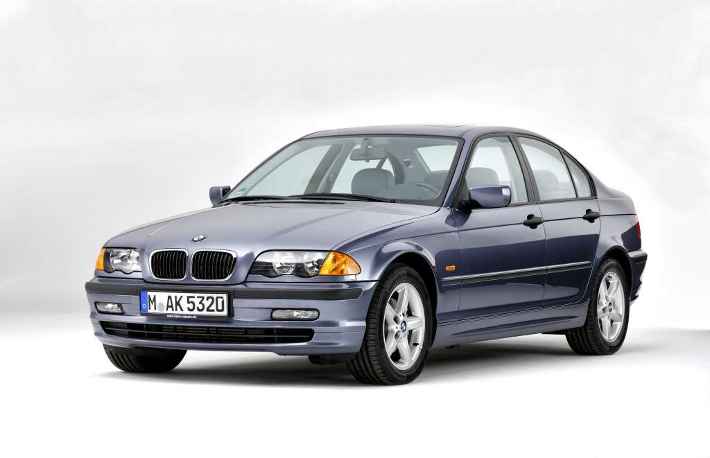 BMW 3 Series 4th (E46) Generation Exterior Front Side View