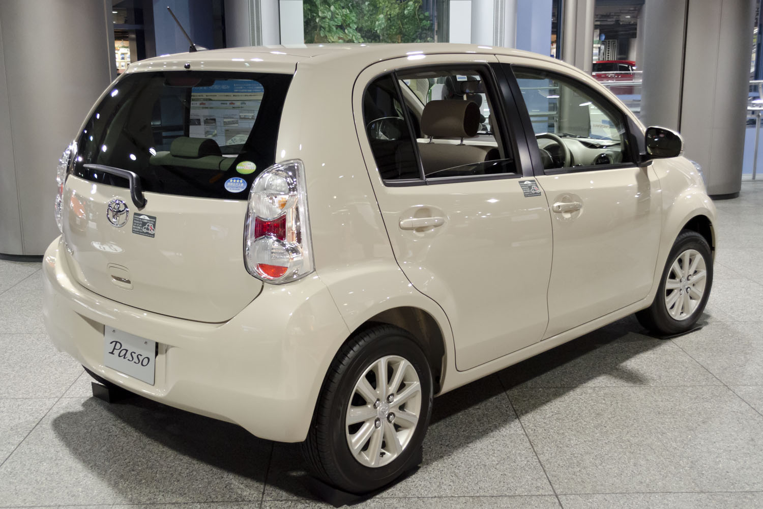 Toyota Passo 2nd Generation Exterior Side View
