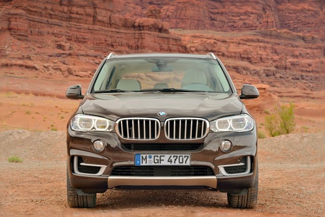 BMW X5 Series Exterior Front End