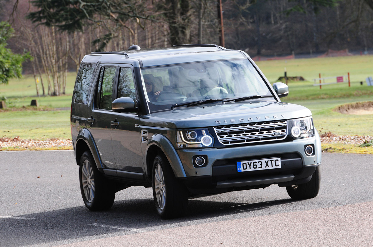 Land Rover Discovery 4 Price in Pakistan, Images, Reviews & Specs ...