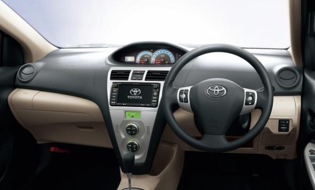 Toyota Belta Interior 