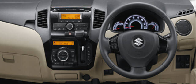 Suzuki Palette Interior Cockpit