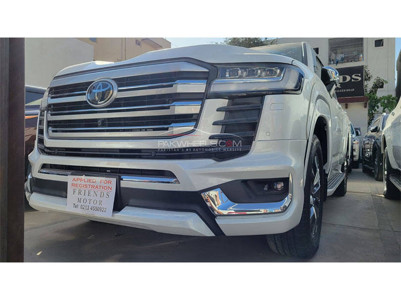 Toyota Land Cruiser 2024 Exterior Front Grill