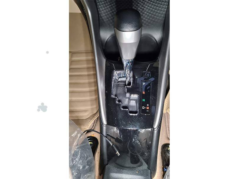 Toyota Yaris Interior CVT Gear Box