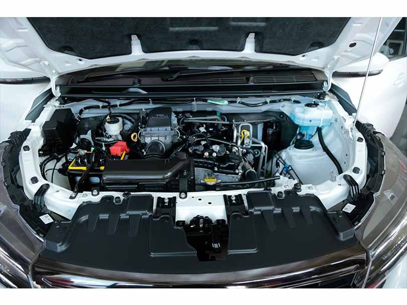 Toyota Rush Exterior Engine