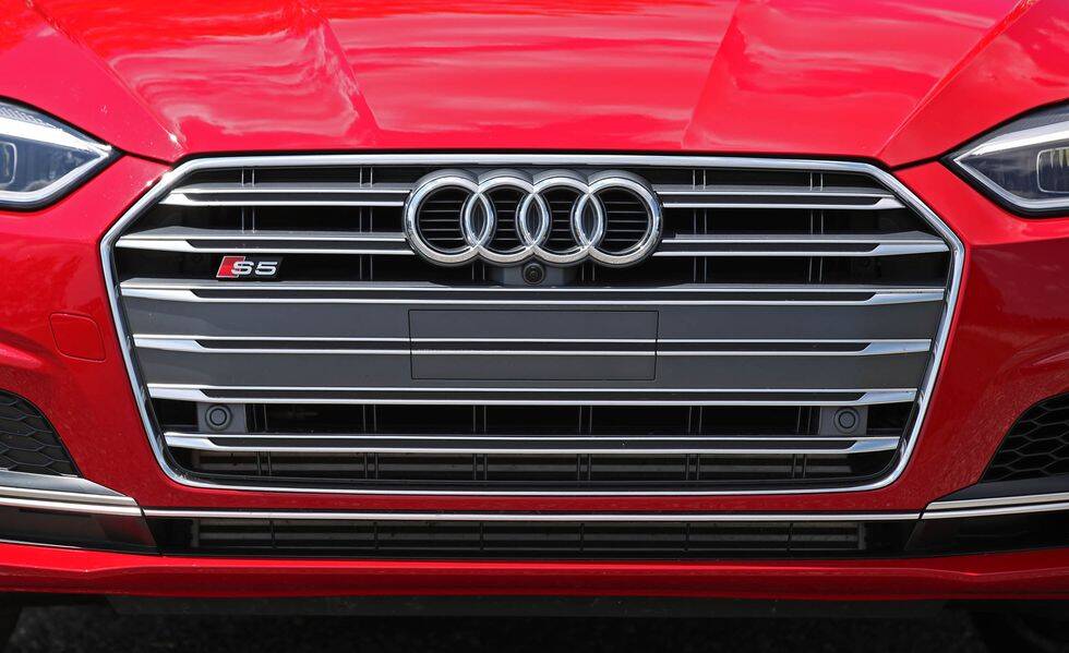 Audi S5 Exterior Front grill