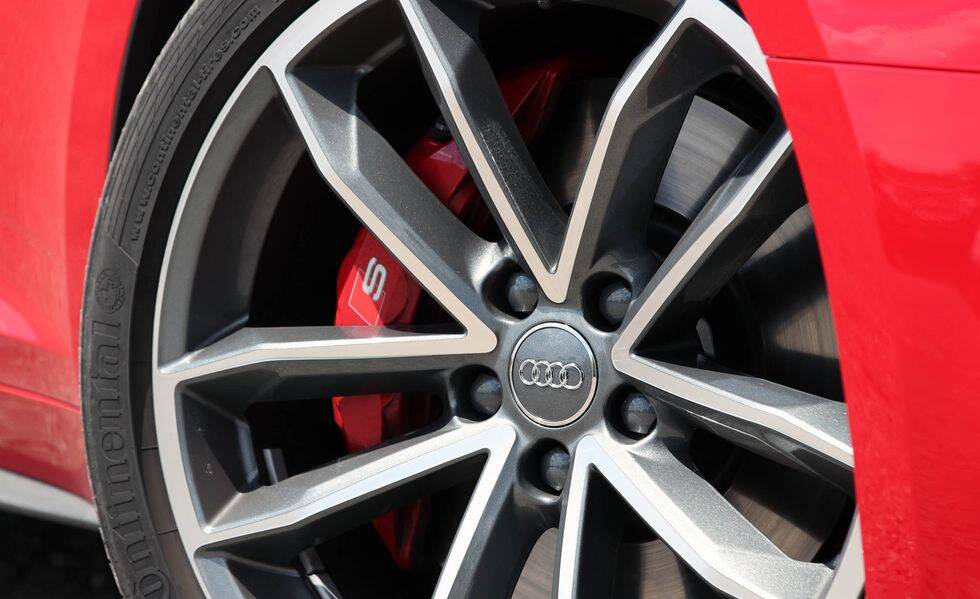 Audi S5 Exterior Alloy wheels