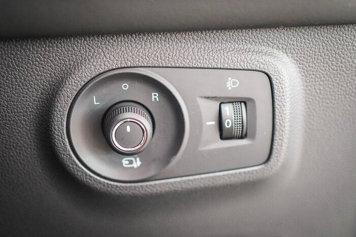 MG ZS EV 2024 Interior Light adjustment