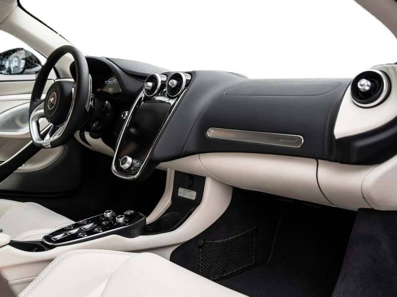 McLaren GT Interior 