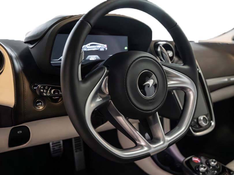McLaren GT Interior 