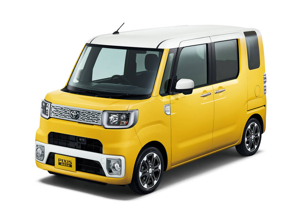 Toyota Pixis Mega