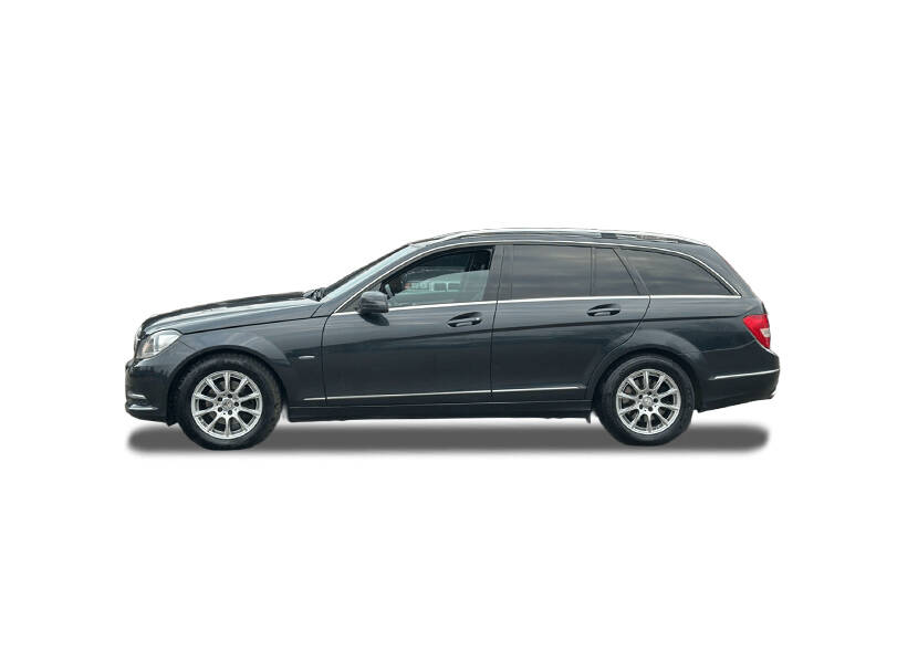 Mercedes Benz C Class Estate Exterior 