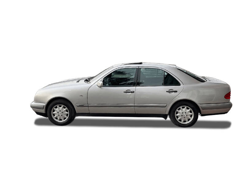 Mercedes Benz E Class 2nd (W210) Generation Exterior 
