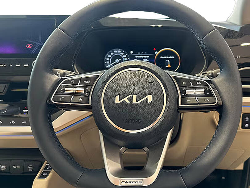 KIA Carens Interior 